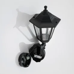 Lindby udendørs LED-væglampe Iavo, sort, lygte, 38 cm