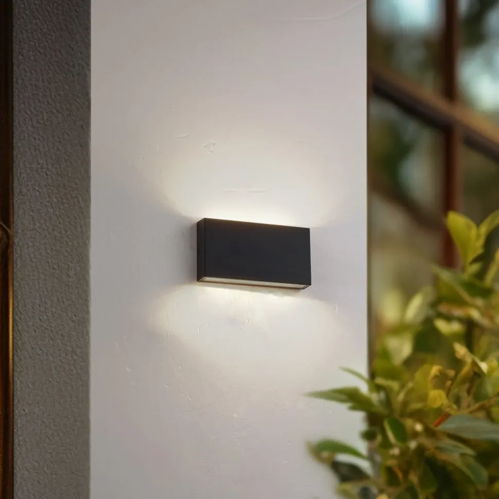 Lindby udendørs LED-væglampe Jarte, sort, metal, 17 cm, IP54