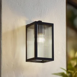 Lindby udendørs væglampe Bolgar, sort, metal, glas, 15 cm