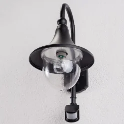 Lindby udendørs væglampe Daphne, sort, sensor, metal, E27