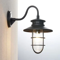 Lindby udendørs væglampe Kyan, højde 40 cm, sort, IP44, E27