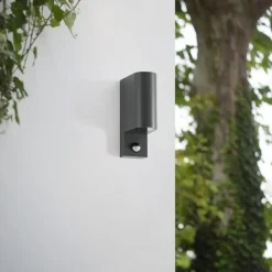 Lindby udendørs væglampe Palina, sensor, IP44, antracit