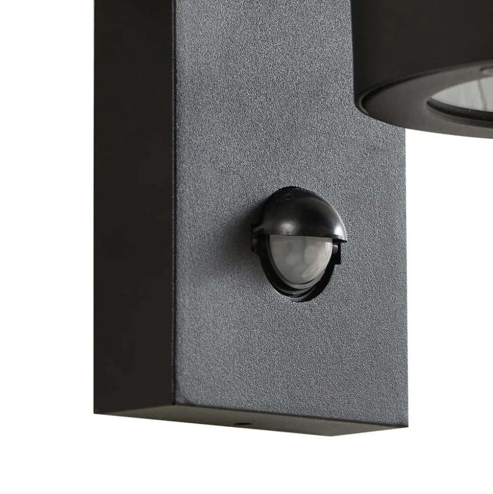 Lindby udendørs væglampe Yrene, 20cm, sort, sensor, riffel