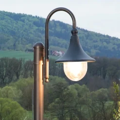 Lindby udendørslampe Daphne, 220 cm, sort, E27, IP44