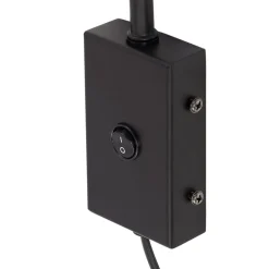 Lindby væglampe Adrik, sort, metal, med stikprop