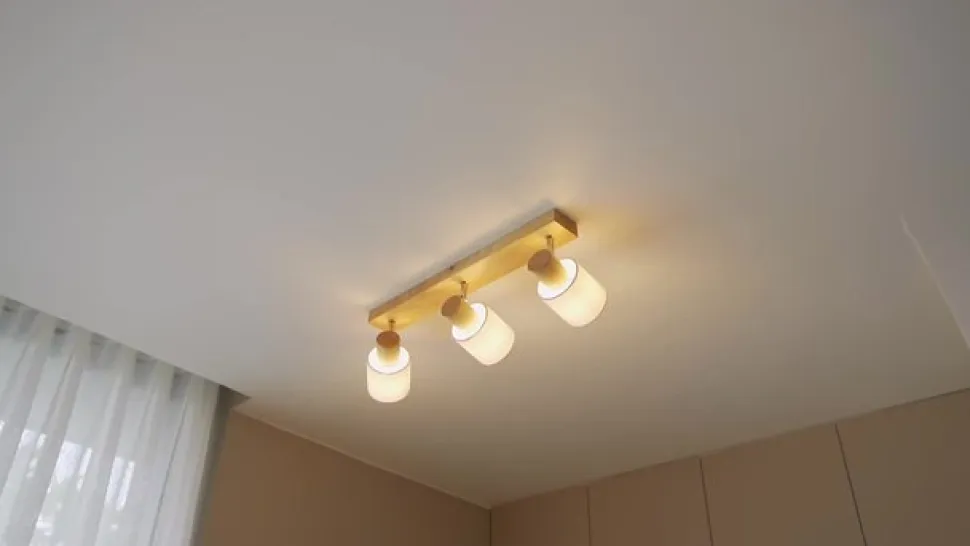 Lindby Wanessa loftspot, 47 cm, 3 lyskilder, hvid, træ, E14