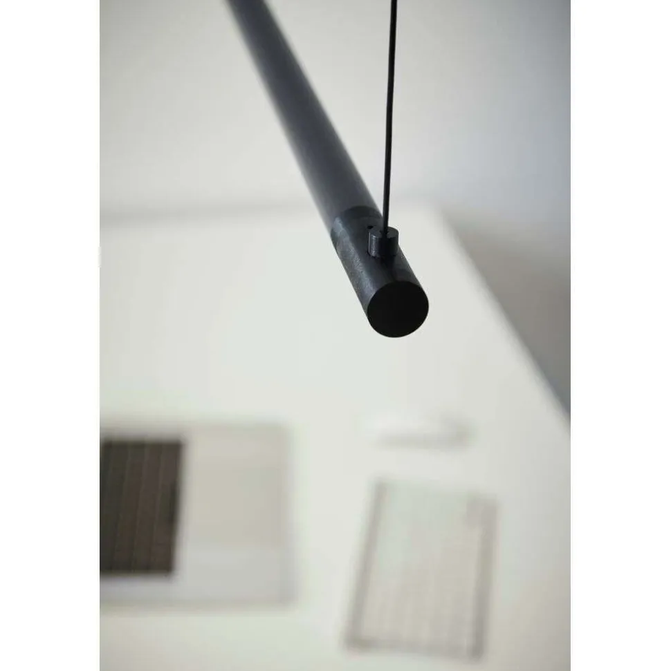 LOOM DESIGN LED-pendellampe Straw 150, sort, aluminium