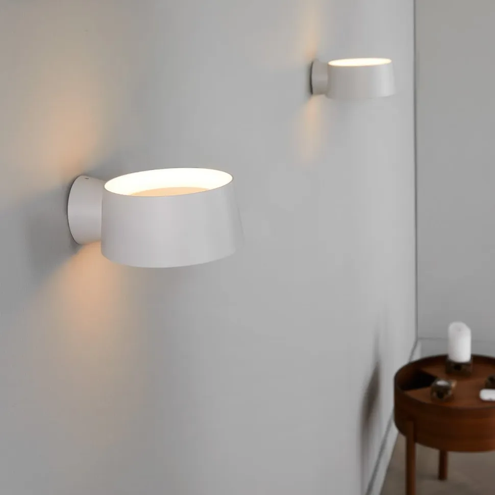LOOM DESIGN LED-væglampe Cookie, hvid, aluminium, Ø 15 cm