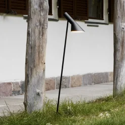 Louis Poulsen AJ Garden højde 95 cm jordstykke 840