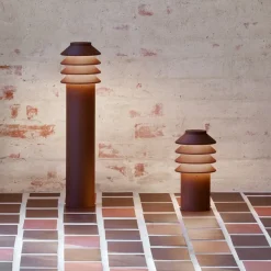 Louis Poulsen Bysted Garden, 53 cm, fodplade, corten, 927