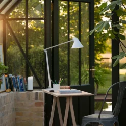 Louis Poulsen NJP bordlampe, fod, 3.000 K mørkegrå