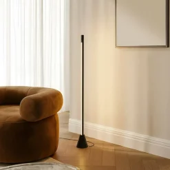 Lucande LED-gulvlampe Linija, sort, højde 110 cm, sensor