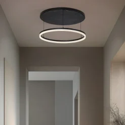 Lucande LED-loftlampe Orven, sort/marmor, Ø 50 cm, dæmpbar.
