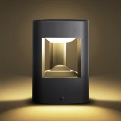 Lucande LED-sokkellampe Pirron, 20 cm, trekantet, IP54