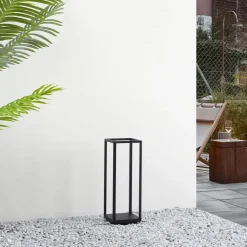 Lucande LED-sokkellampe Thorvid, højde 50 cm, sort