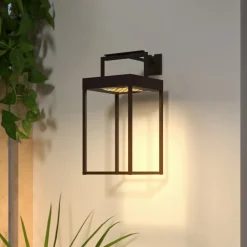 Lucande LED-solcellelampe Lynzy, 38 cm, sort, metal, IP65