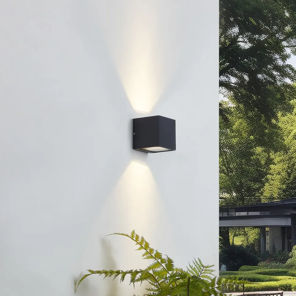 Lucande LED-udendørs væglampe Merjem, 10 cm, op/ned, IP54
