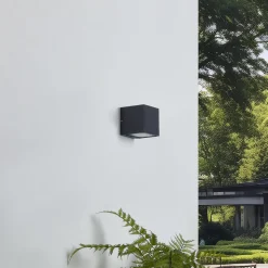 Lucande LED-udendørs væglampe Merjem, 10 cm, op/ned, IP54