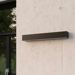 Lucande LED-væglampe Lengo, 50 cm antracit, op/ned 3000K
