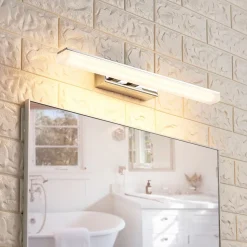 Lucande LED-væglampe til badeværelset Julie, 46 cm, krom, metal, IP44