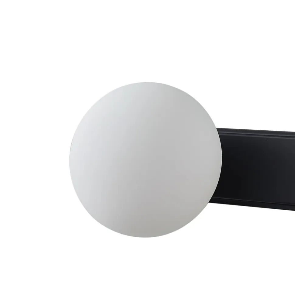 Lucande LED-væglampe til badeværelset Myrra, sort, glas, 60 cm, IP44