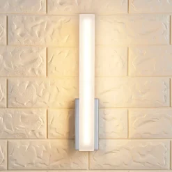 Lucande LED-væglampe til badeværelset Julie, 32 cm høj, krom, IP44