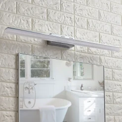 Lucande LED-væglampe til badeværelset Julie, 75 cm, krom, metal, IP44