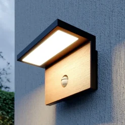 Lucande Lignus LED-væglampe, bevægelsessensor