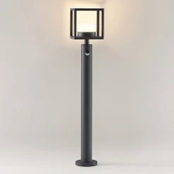 Lucande Timio vejlampe, 85 cm, bevægelsessensor, GX53, IP44