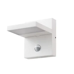 Lucande udendørs LED-væglampe Silvan, hvid, sensor, IP54, 16 cm