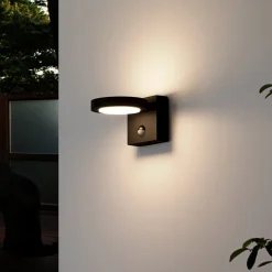 Lucande udendørs LED-væglampe Belna, metal, sensor, IP54
