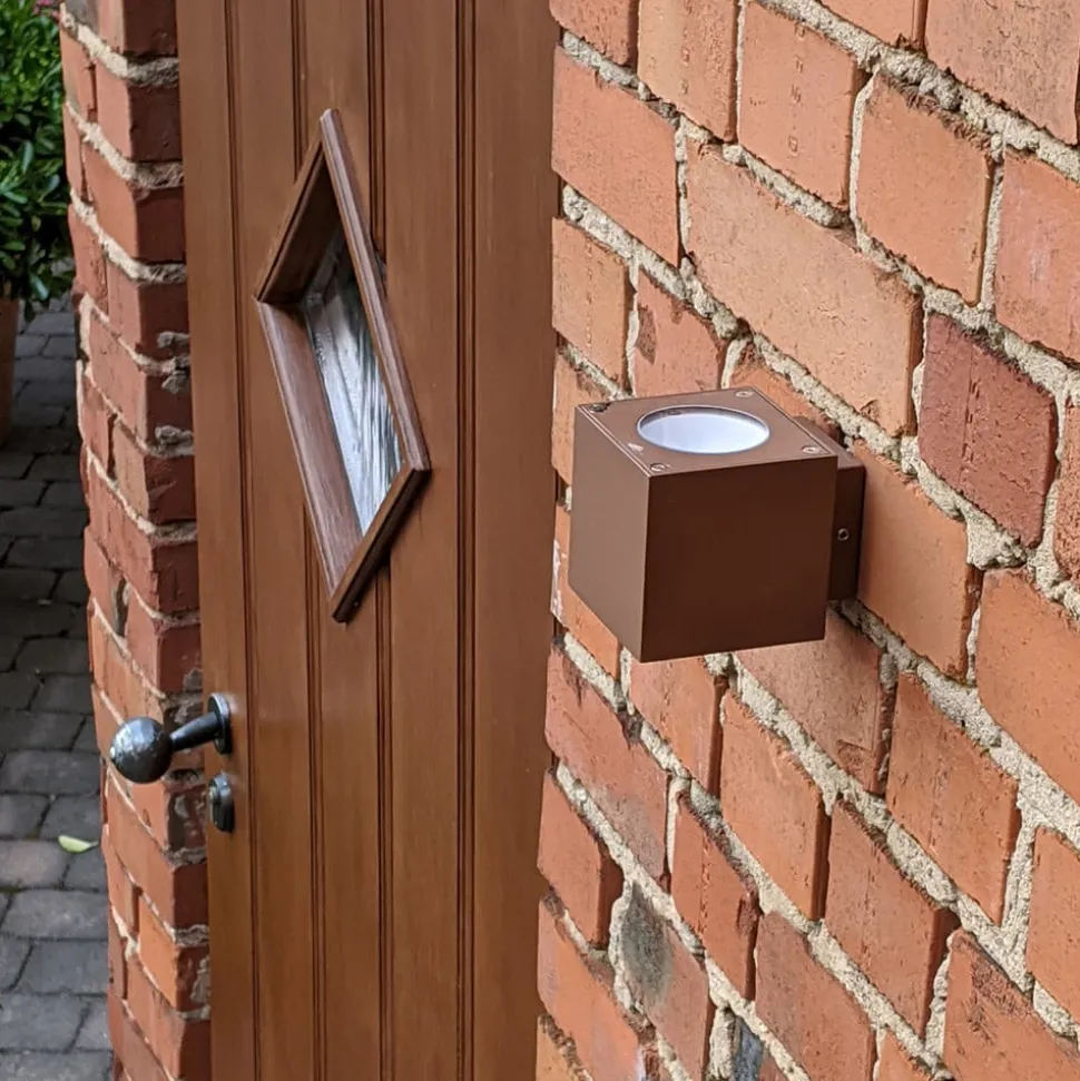 Lucande udendørs LED-væglampe Jarno, rust, metal, 9 cm