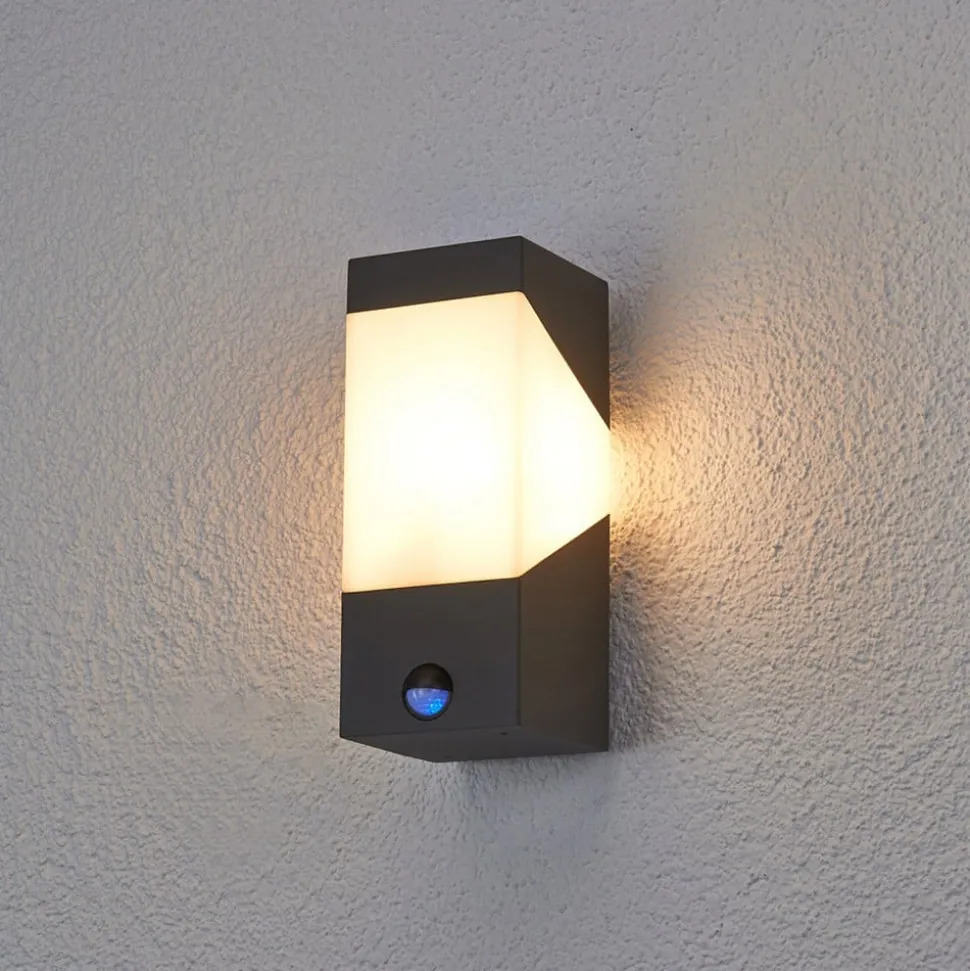 Lucande udendørs væglampe Kiran, sensor, grå, IP44, E27