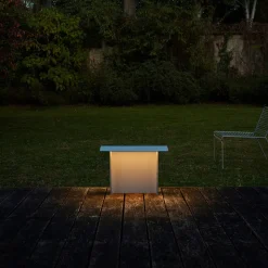 Luceplan Fienile LED-sokkellampe 32 cm lysegrå