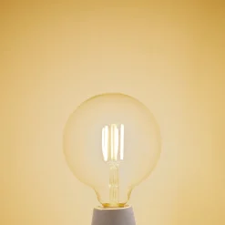 LUUMR Smart LED-pære klar E27 G125 7W Tuya WLAN CCT