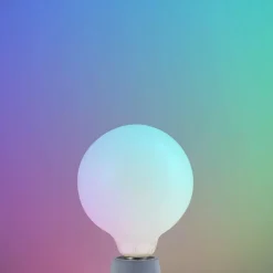 LUUMR Smart LED-pære mat E27 G125 7W Tuya WLAN CCT