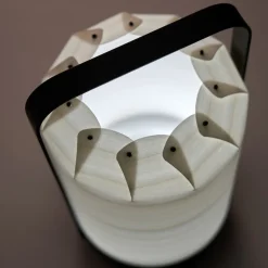 LZF Mini Chou LED-bordlampe, batteri, grå