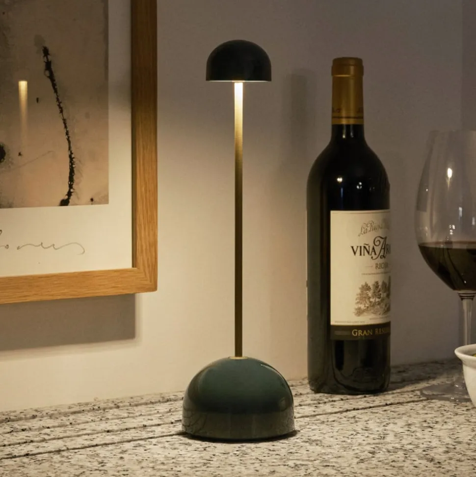 MARSET LED-batteridrevet bordlampe Sips, grøn/guld, 31 cm, stål