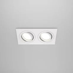 Maytoni indbygningslampe Atom, hvid, 2 lyskilder, 17,5 x 9,2 cm