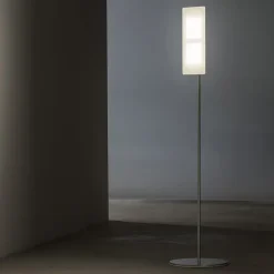 Med OLED’er - OMLED One f2 gulvlampe, hvid