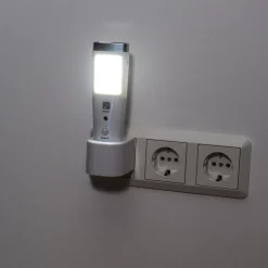 Minerva transportabel LED-natlampe
