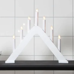 Moderne designet lysestage Jarve hvid