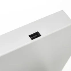 Moderne LED væglampe Suau med USB ladestik