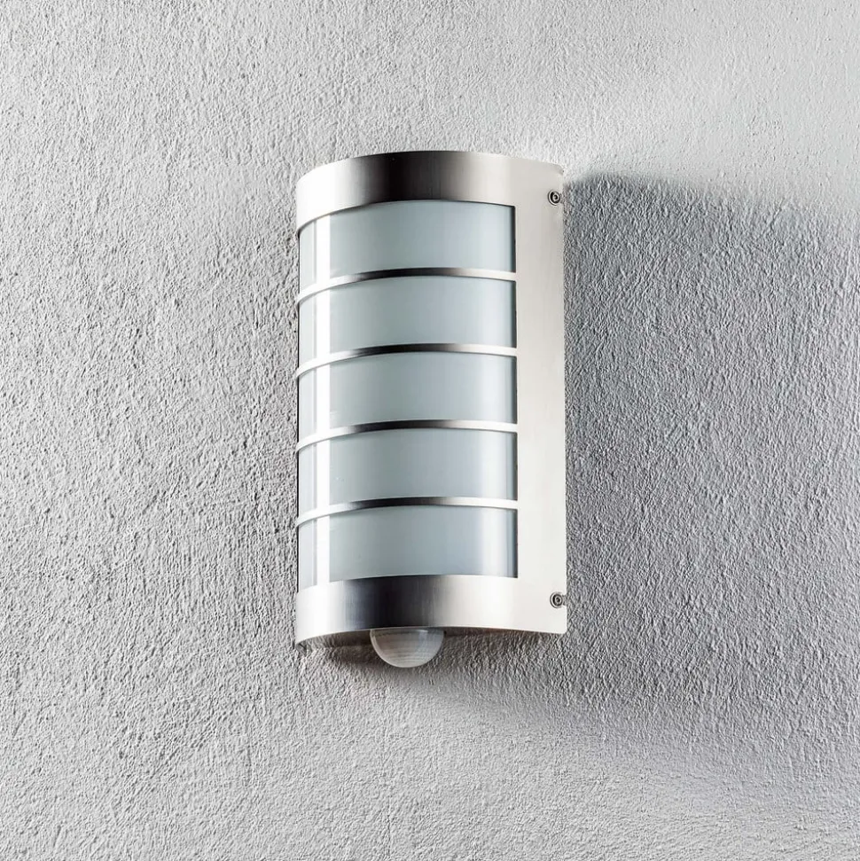 Moderne Marco 1 udendørs væglampe med sensor