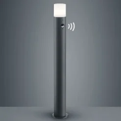 Moderne vejlampe Hoosic med bevægelsessensor
