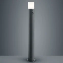 Moderne vejlampe Hoosic med bevægelsessensor