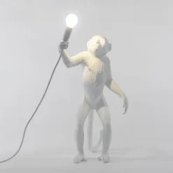 Monkey Lamp deko LED-bordlampe, hvid, stående
