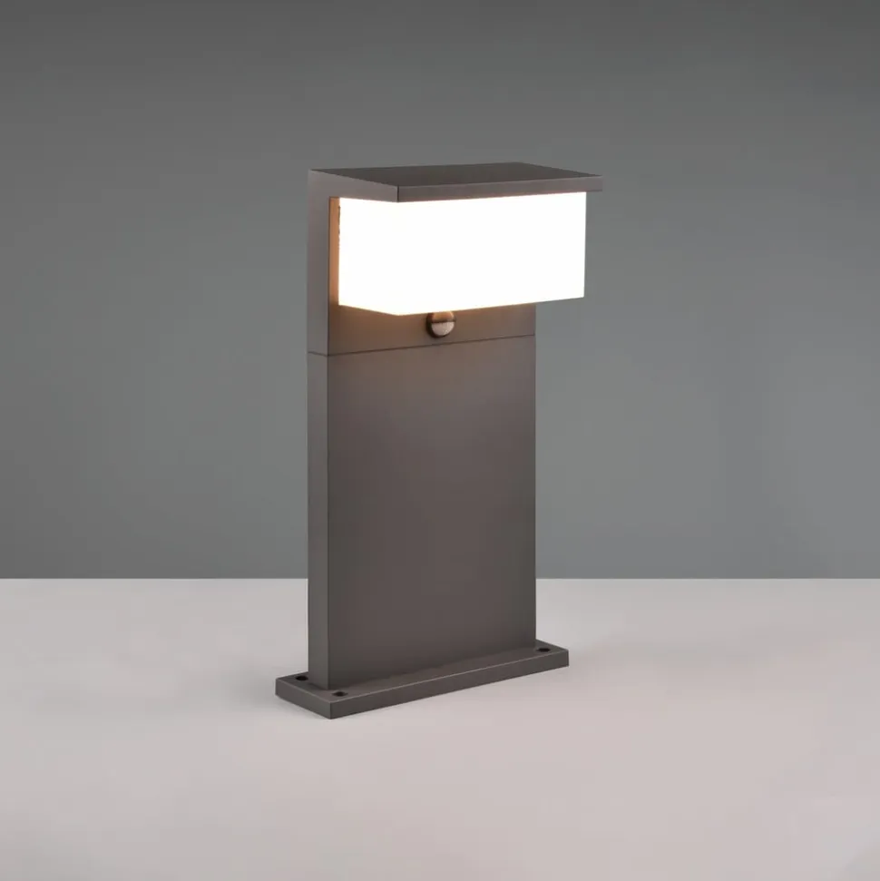 Nestos LED-piedestallampe med bevægelsessensor, IP54