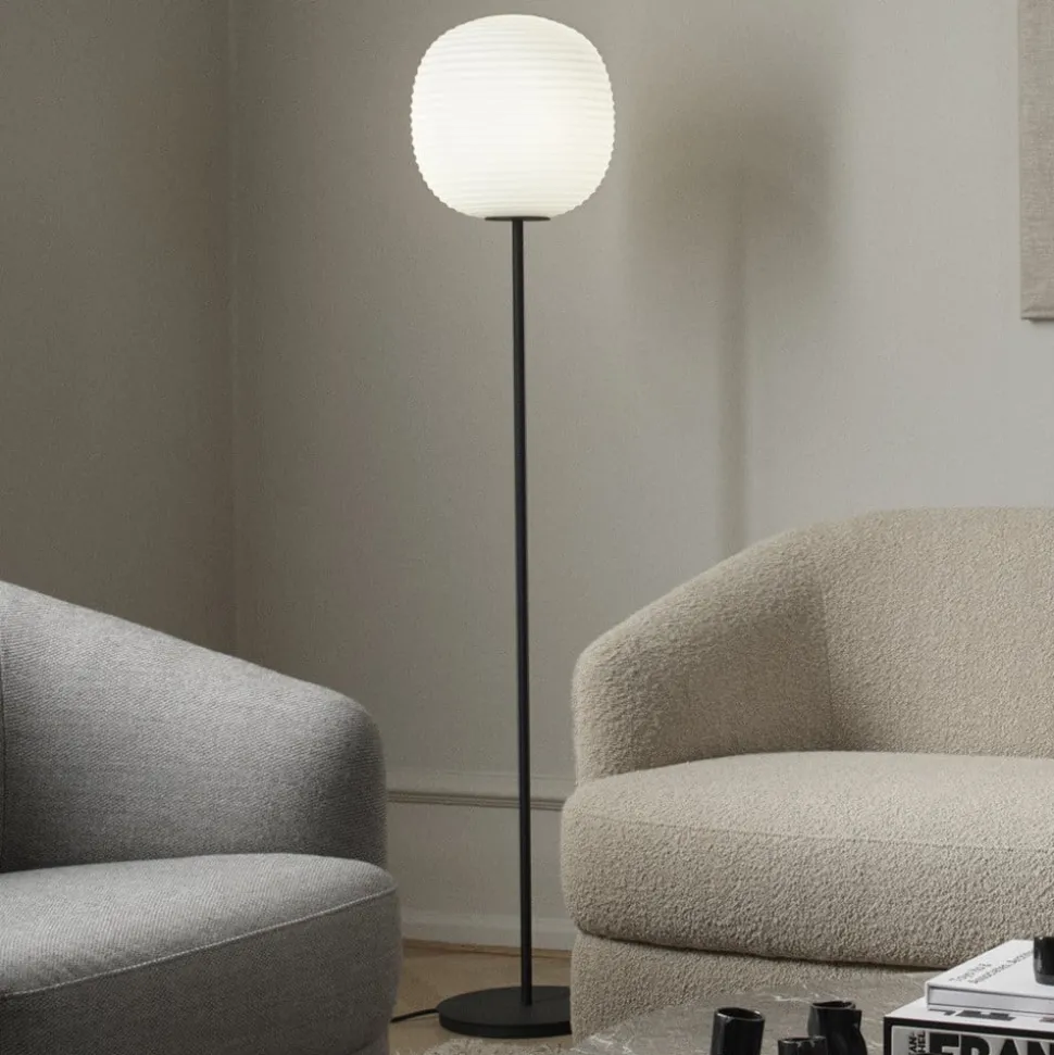 New Works Lantern Medium gulvlampe, højde 150cm