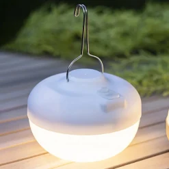 Newgarden Cherry LED-dekolampe med solcelle, hvid